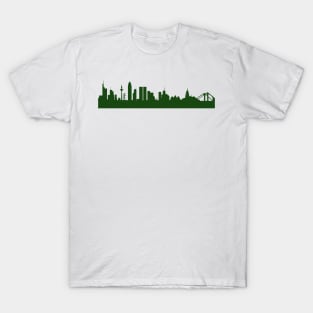 FRANKFURT skyline in forest green T-Shirt